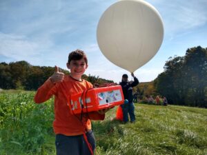W0MXX balloon launch